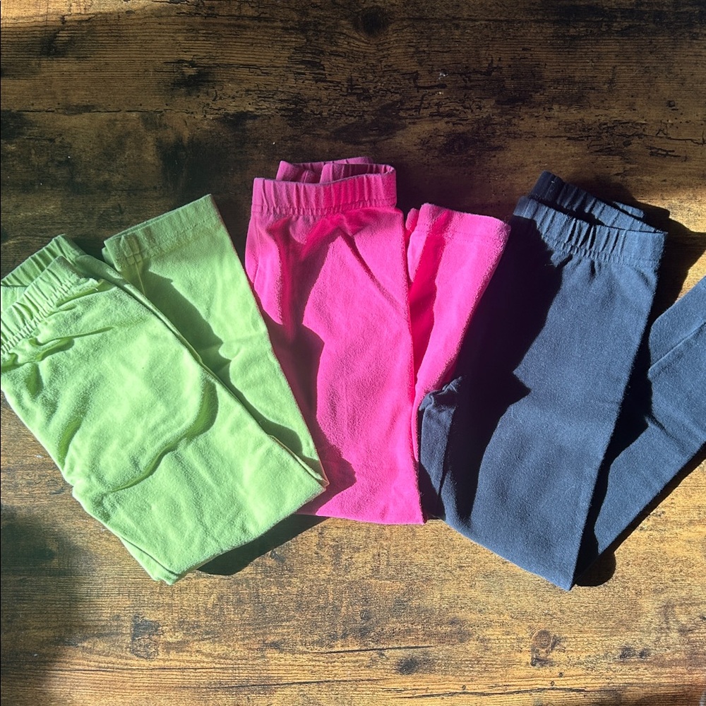 Hanna Andersson Kids Leggings in Green, Pink, and Black